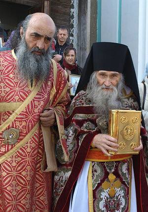 Йеродякон Илиодор на света Литургия