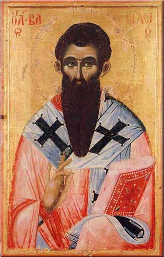 Старинна икона на св. Василий Велики