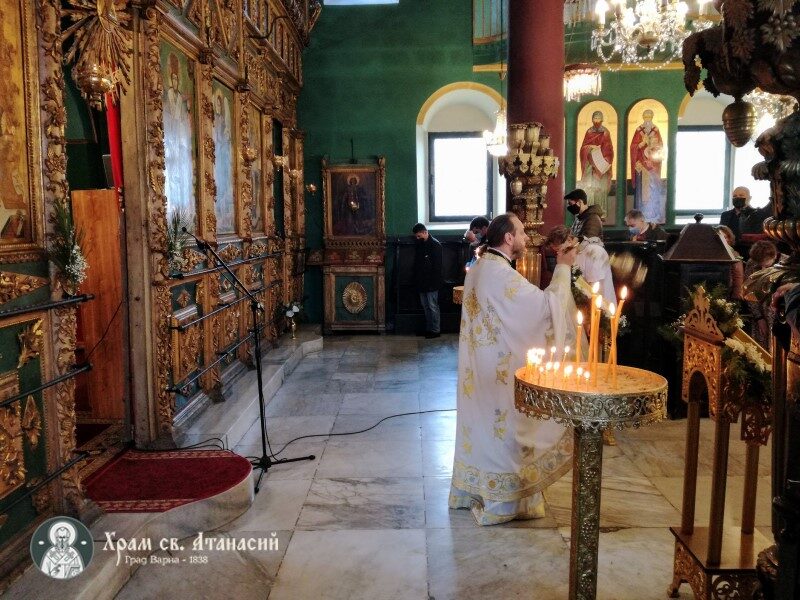 Цветница в храм "Св. Атанасий" Варна