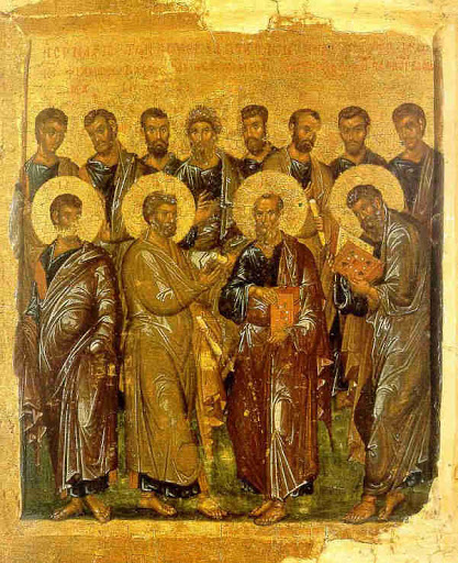 Старинна икона на Светите Дванадесет апостоли