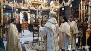 Литургия в Троянския манастир