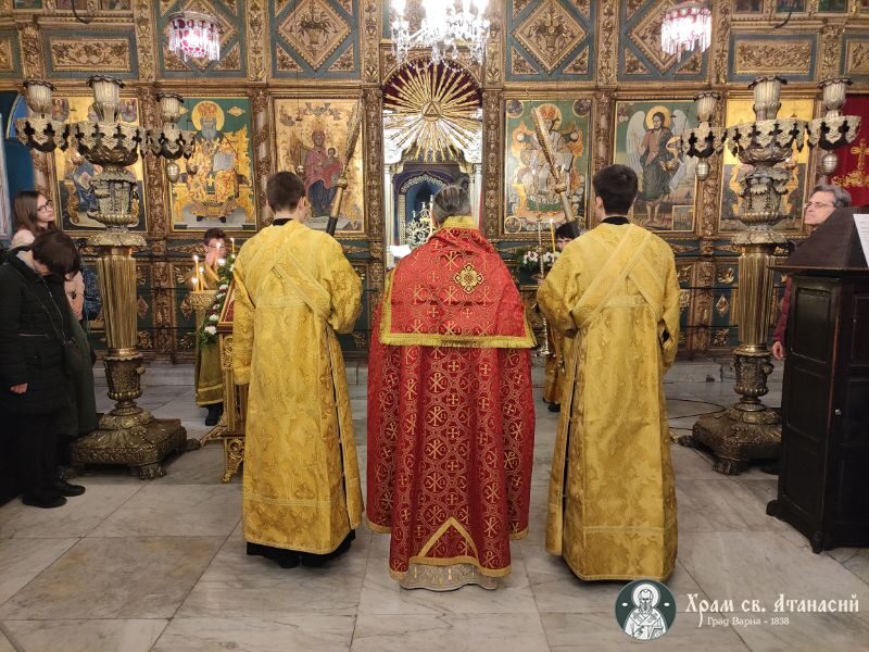 Възкресение Христово в храм "Св. Атанасий"