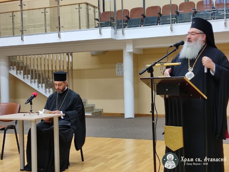 "Светлината на живота" - представяне на новата книга на отец Дончо Александров