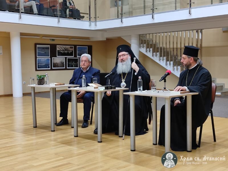 "Светлината на живота" - представяне на новата книга на отец Дончо Александров
